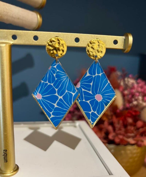 Boucles d’oreilles fleuries
