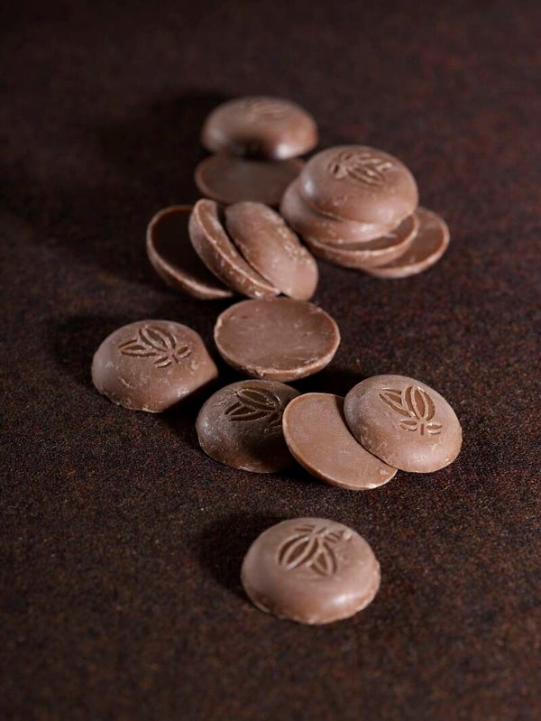 Milchschokolade mit Kakaomotiv