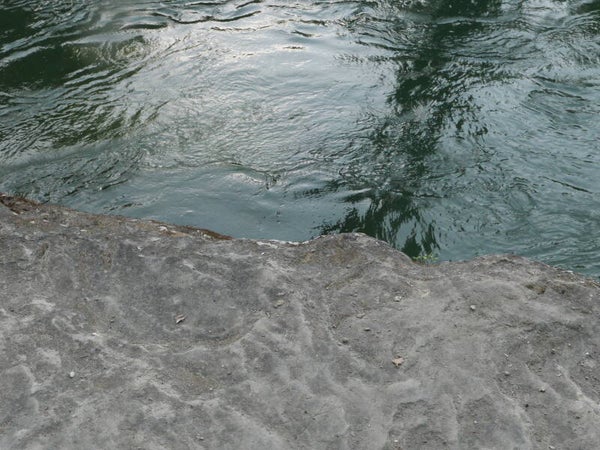 Zwischen Fels und Wasser