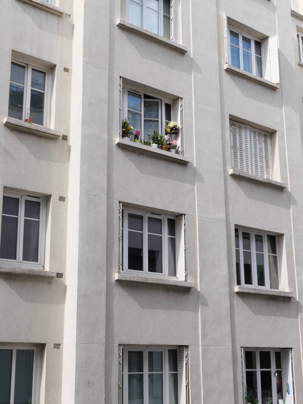 Ein Fenster fällt aus der Reihe