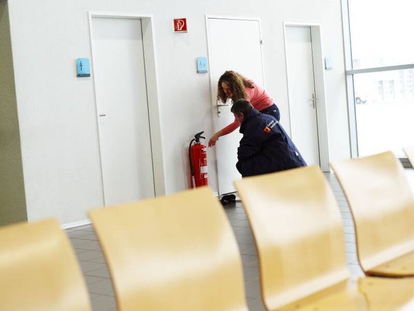 Brandschutz Schulung mit Feuerlöscherkontrolle