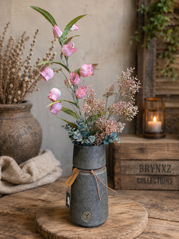 Brynxz vaas Basic leather rope gevuld