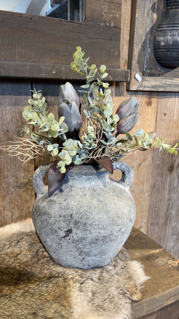 Compleet tulpenarrangement grijs