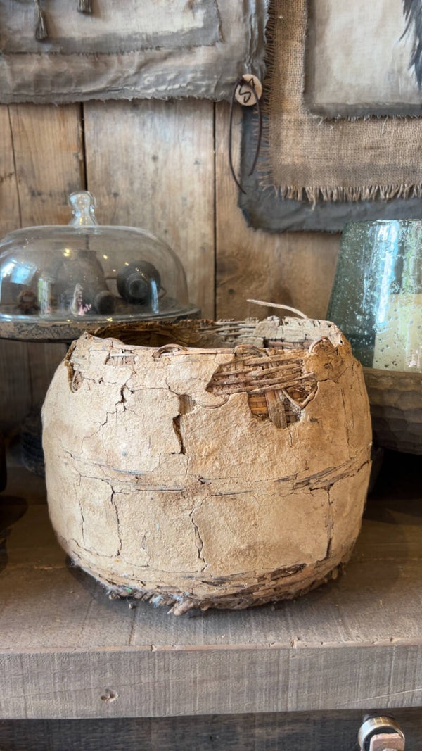 Authentieke leem pot / mand