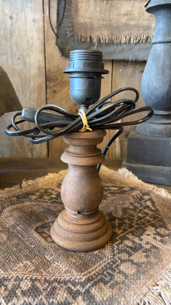 Lampenvoet , kleine beschadiging