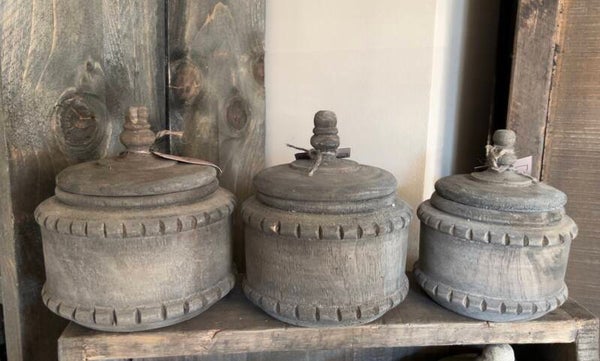 Houten pot met deksel – landelijke stijl