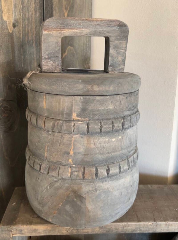 Houten voorraadpot met deksel