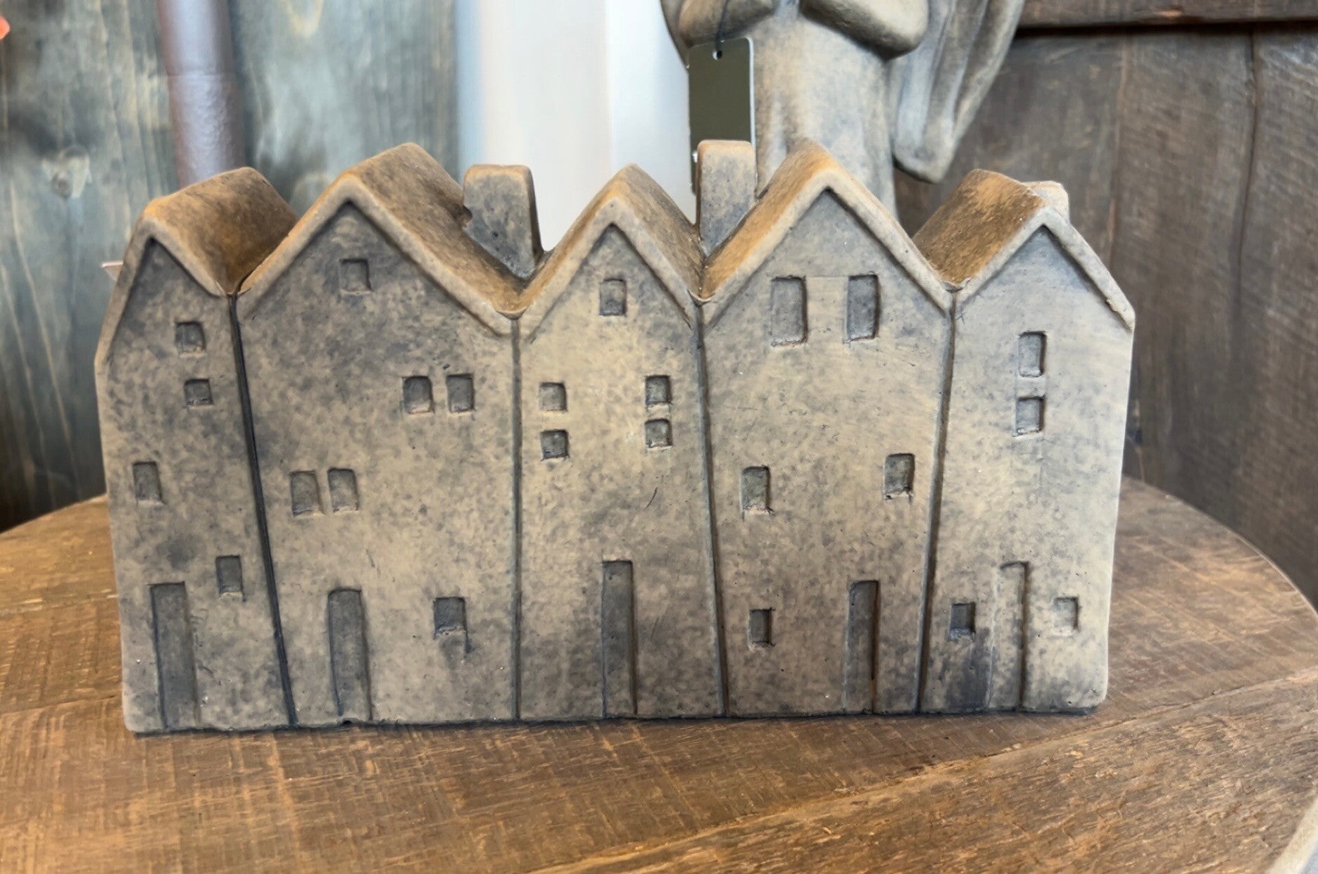 Brynxz Five House in a Row