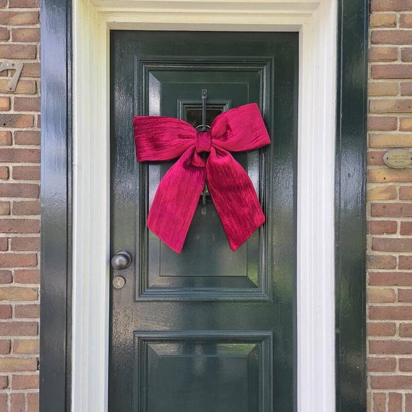 Luxe royale strik rood 68 x 60 cm