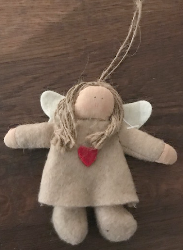 Vilten engeltje bruin