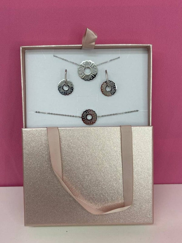 Conjunto de acero inoxidable plata