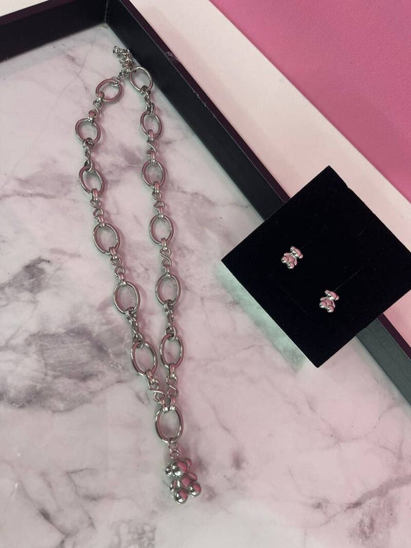 Conjunto Plata Osito – Ternura y estilo en una joya moderna