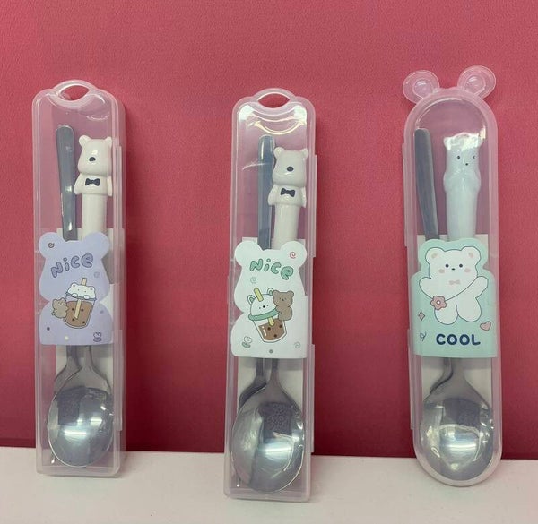 Set de cuchara y palillo con osito – Estuche incluido