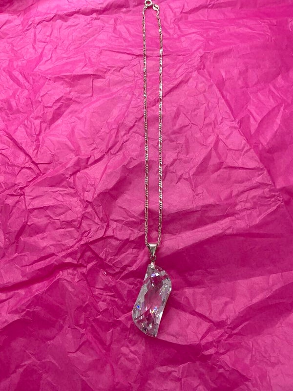 Collar de Plata de Ley con colgante de cristal tallado