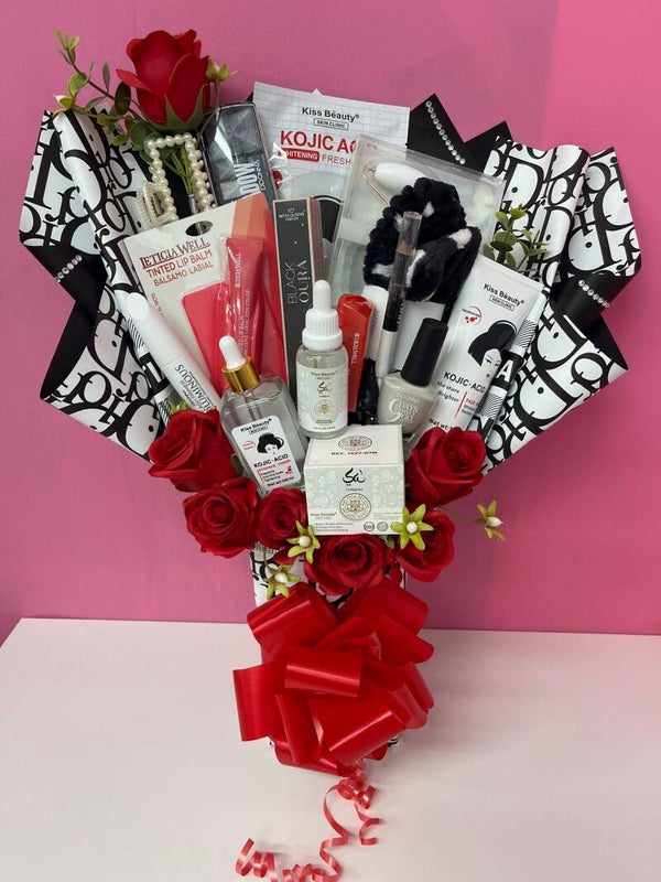 Ramo de maquillaje “Red Dior Style”