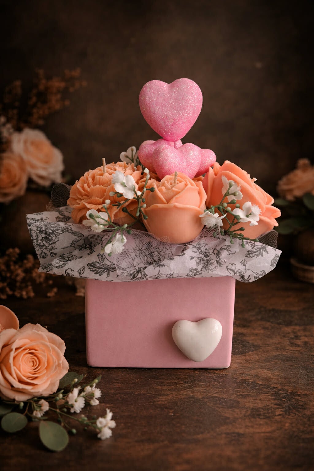 Valentin's Day Candle Arrangement (Apricot Rose)