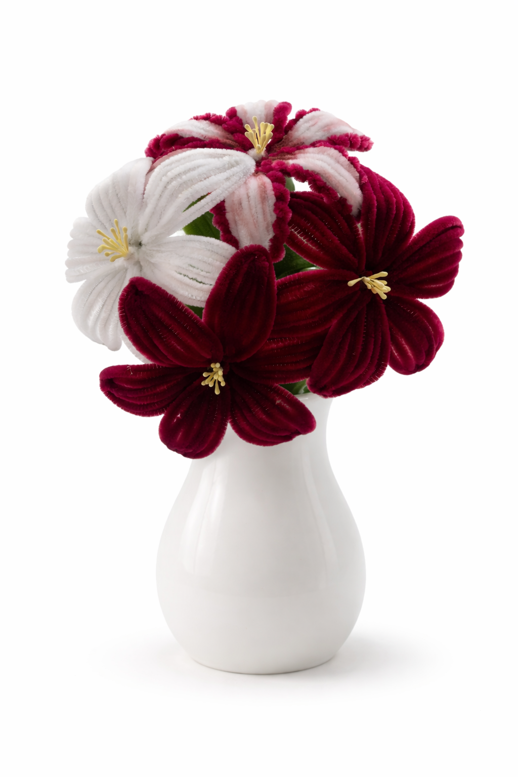 🌸 Handgemachter Blumenstrauß in Weiß & Bordeaux 🌸