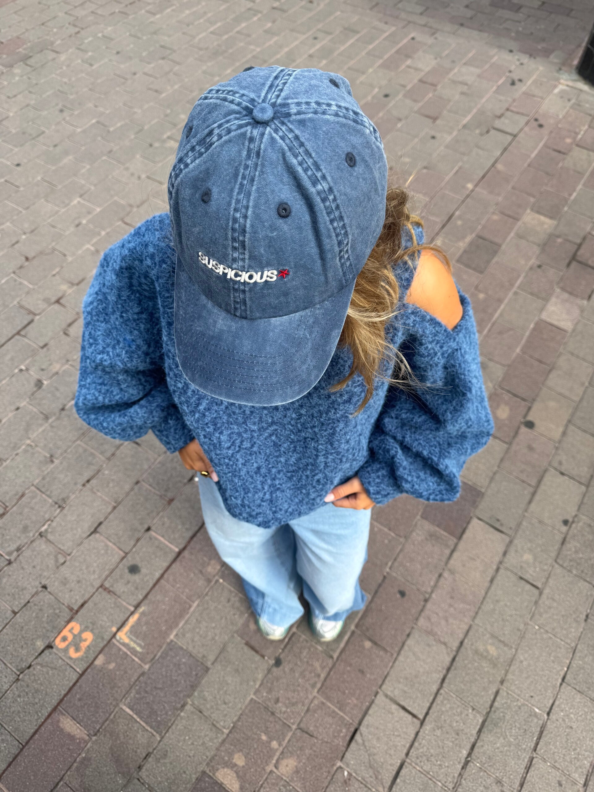 Maïte blauw