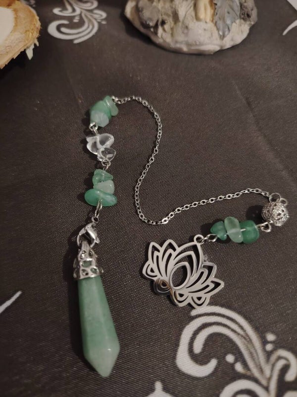PÉNDULO AVENTURINA CON FLOR DE LOTO