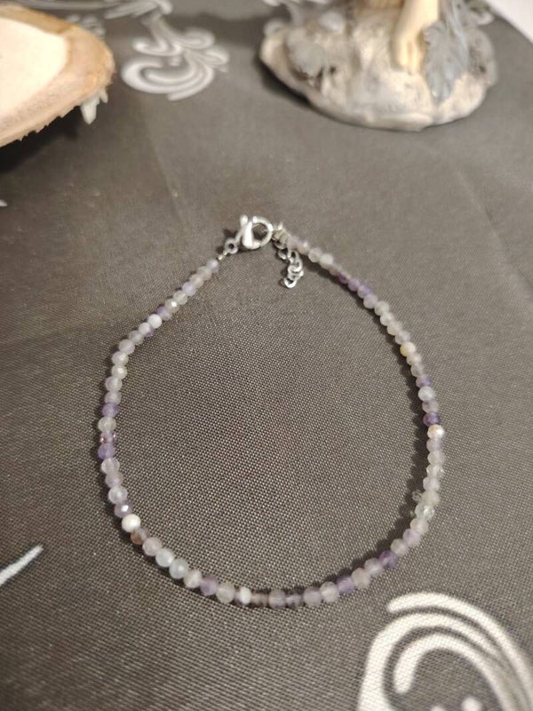 PULSERA FACETEADA AMATISTA BOLAS 1MM CON CIERRE DE ACERO