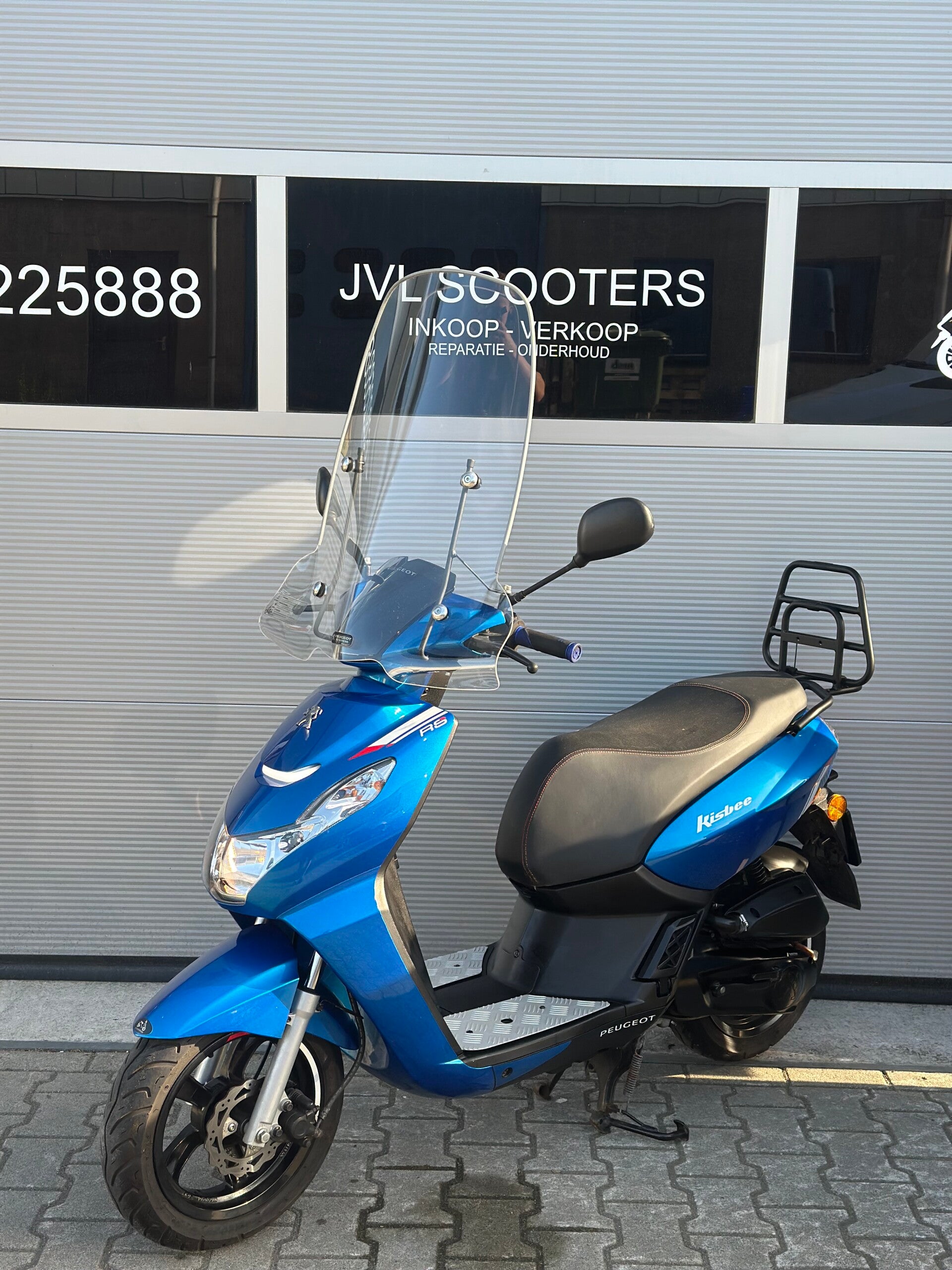 Peugeot Kisbee RS 50cc 4t 2021 Snor
