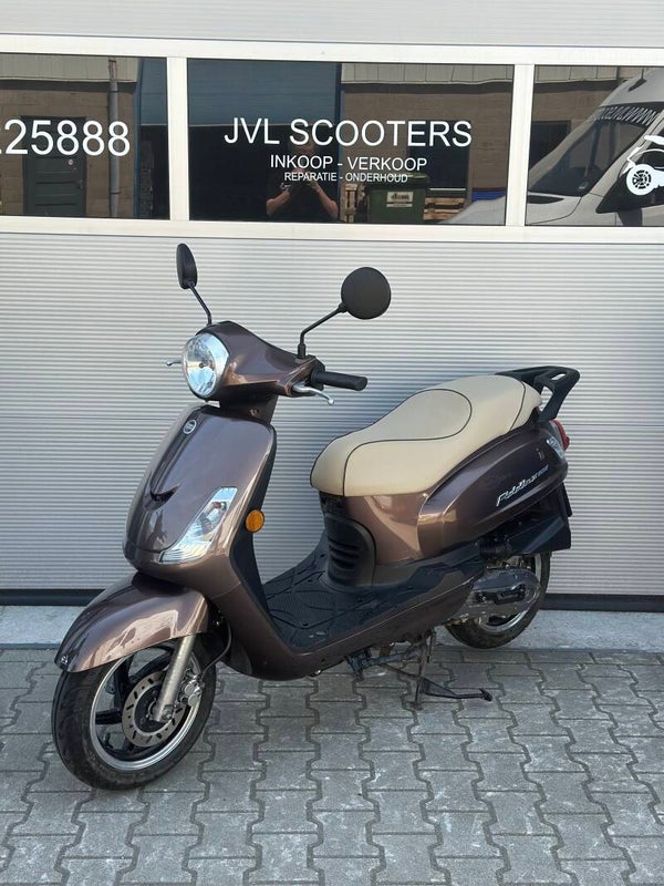 Sym Fiddle 2 50cc 4t 2017 Snor 3700km!