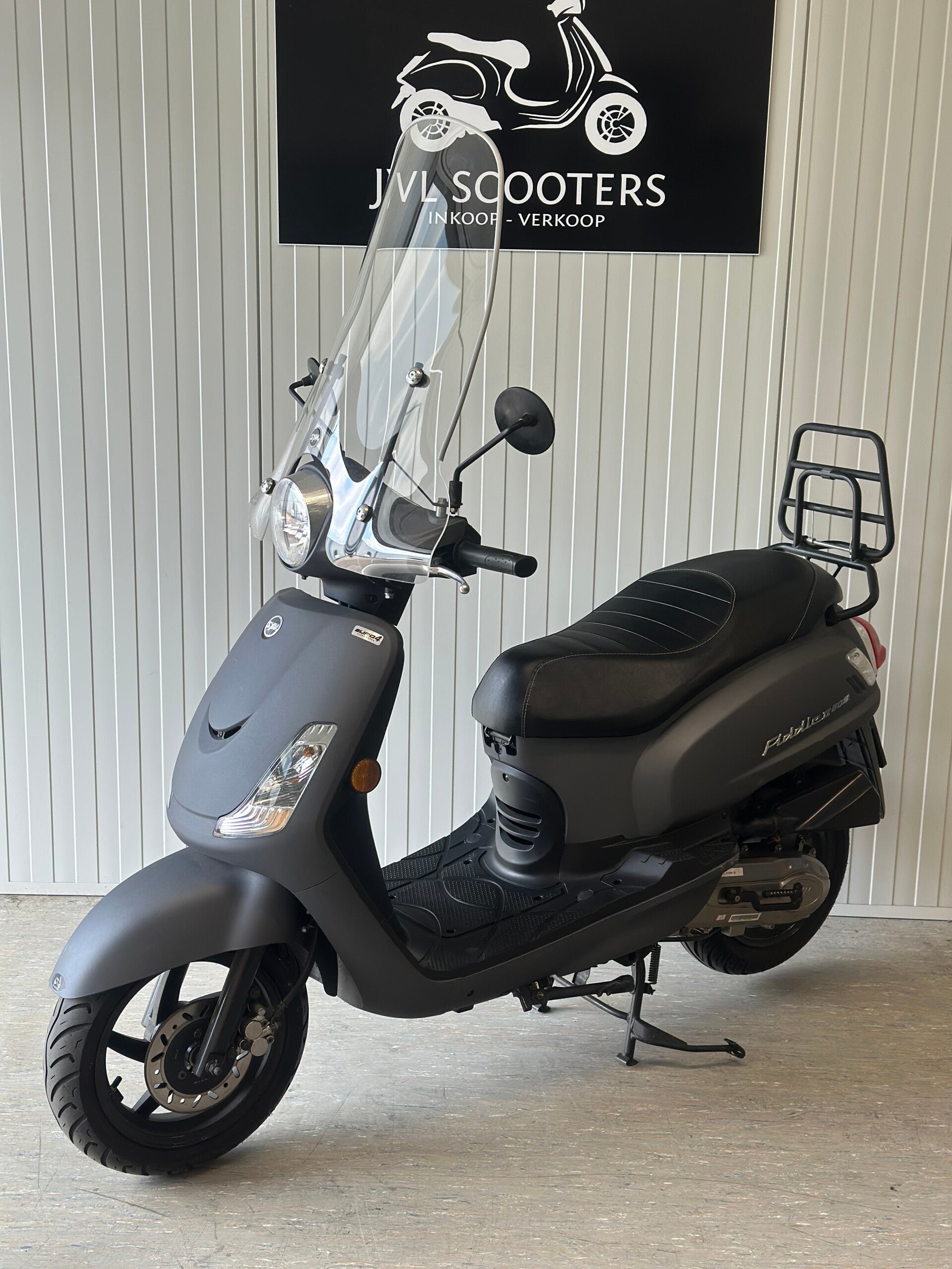 Sym Fiddle 2 50cc 4t 2020 Snor 1800km!