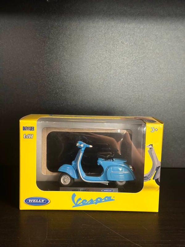 Vespa 150cc model 1:18 Welly