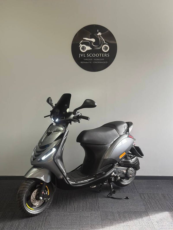 Piaggio Zip 50cc 3v 4t 2020 Snor