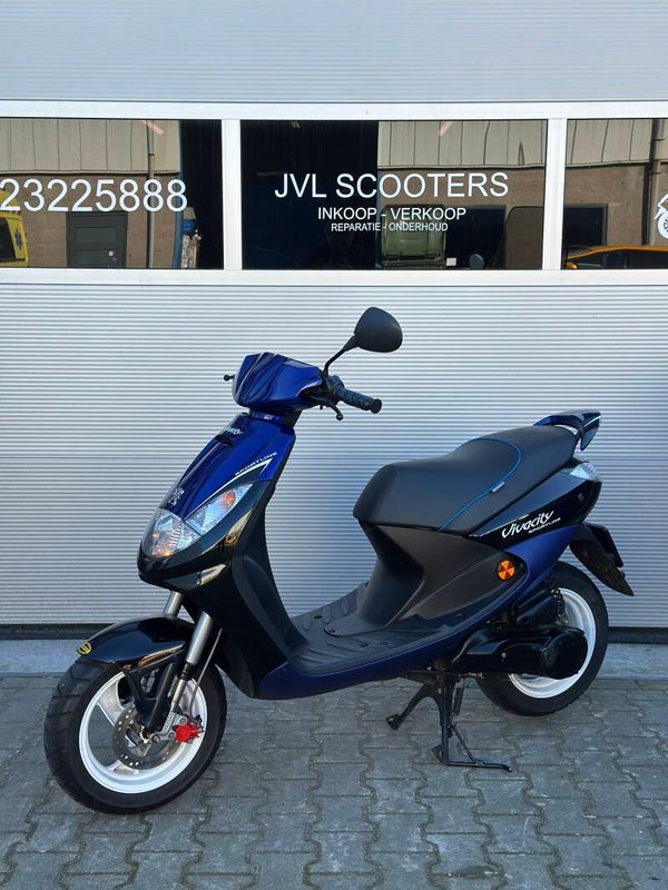 Peugeot Viva City Sportline 50cc 2t - Zeer net!
