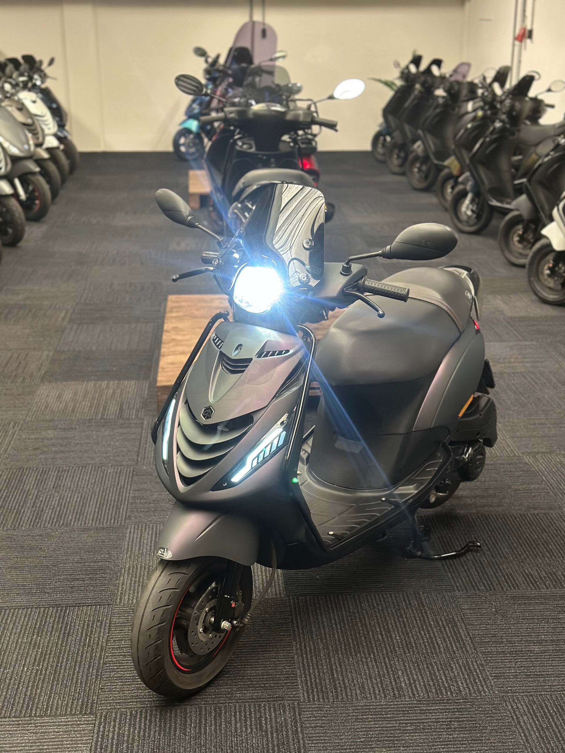 Piaggio Zip 50cc 3v 4t 2021 Brom 4350km!