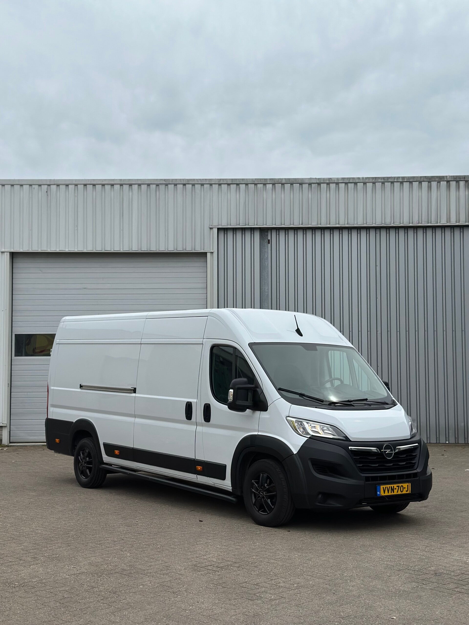 Opel Movano 2.2 diesel 140pk L4 2023 wit