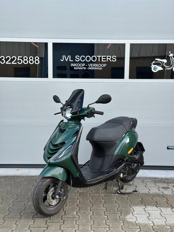 Piaggio zip 50cc 3v 4t 2023 Brom
