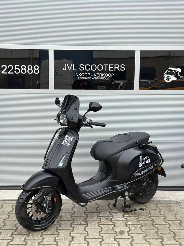 Vespa sprint 50cc 3v 4t 2018 Brom