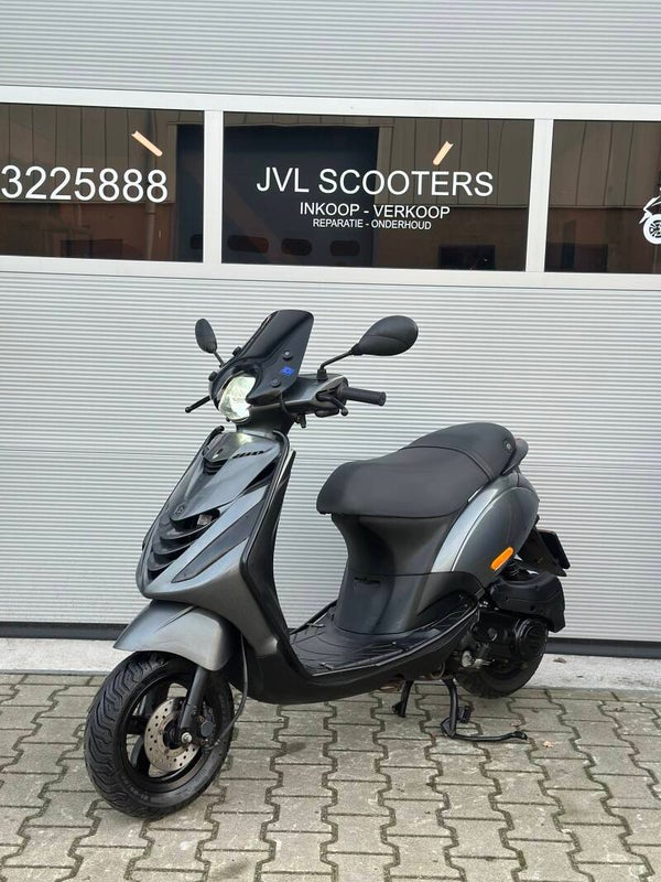 Piaggio Zip 50cc 3v 4t 2019 Brom