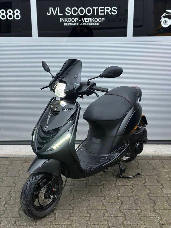 Piaggio Zip 50cc 3v 4t 2023 Brom