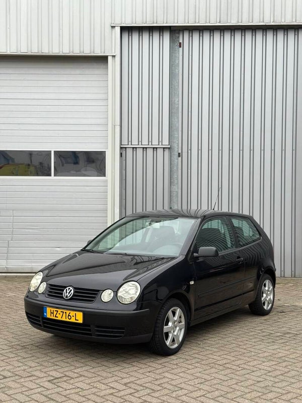 Volkswagen polo 1.2 2003 zwart