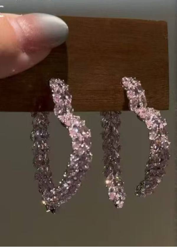 RS Nail Dancewear Heart Earrings