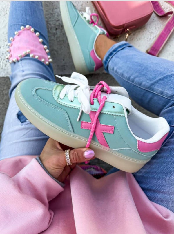 Sneakers Hellblau /Rosa