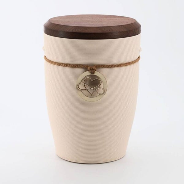 102401h Andenken Herz Creme (Nuss)