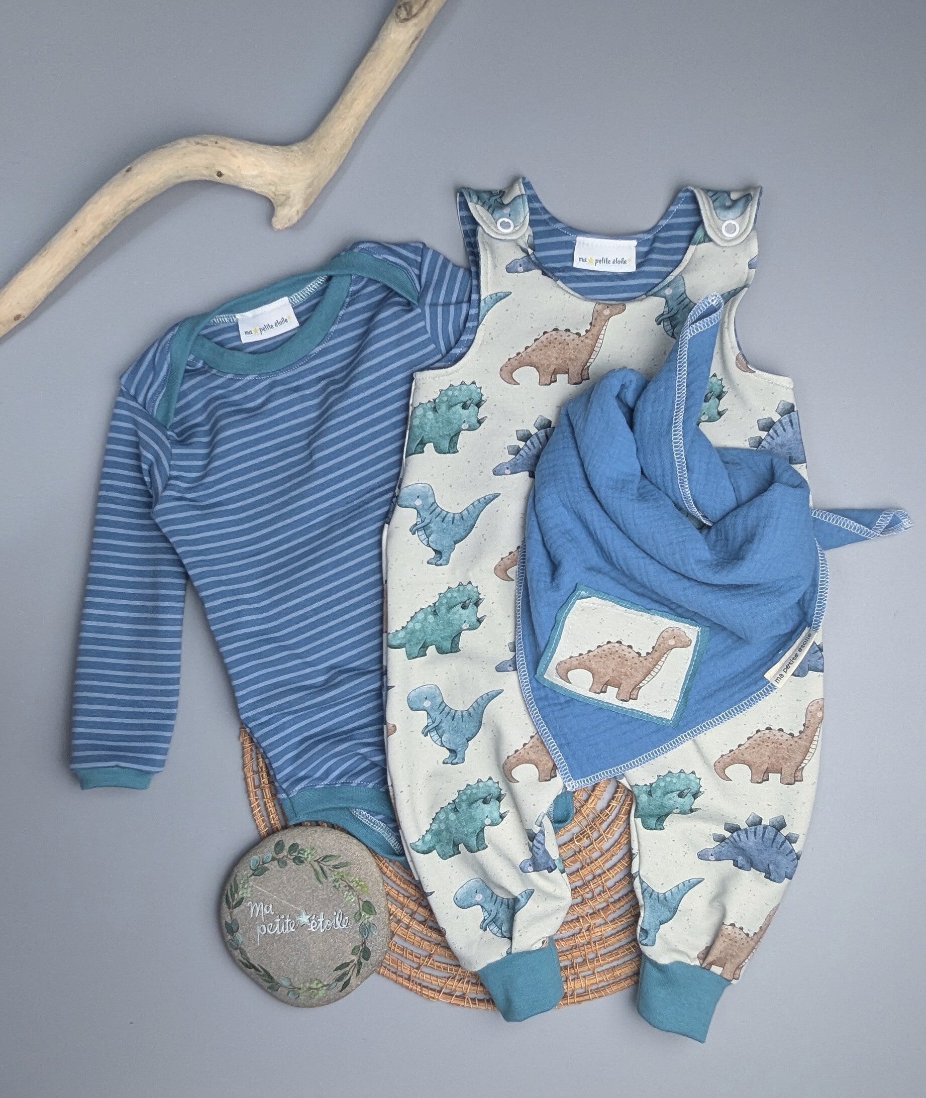 Set | Dino I Strampler, Body und Nuscheli