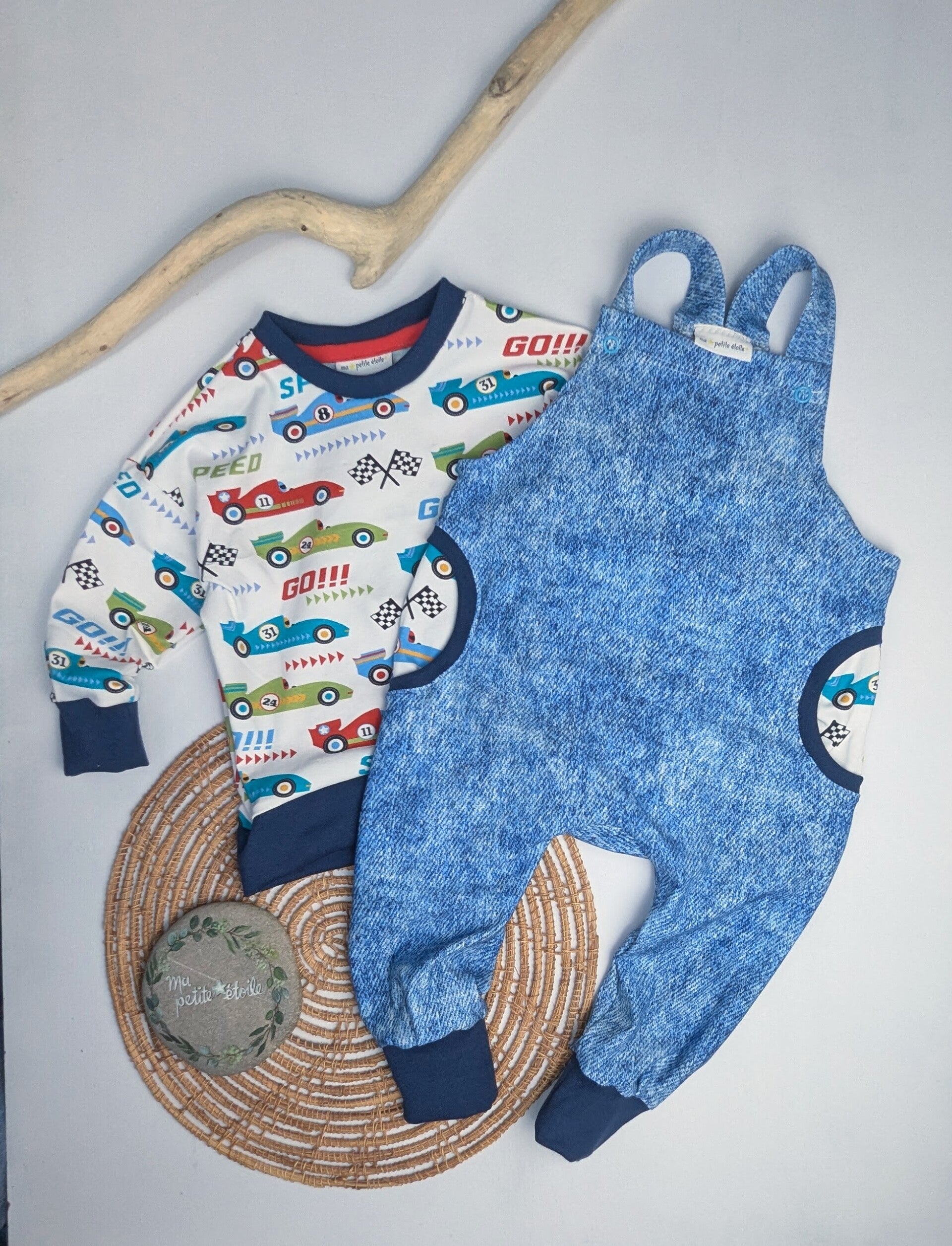 Set l Auto l Latzhose und OversitzePulli