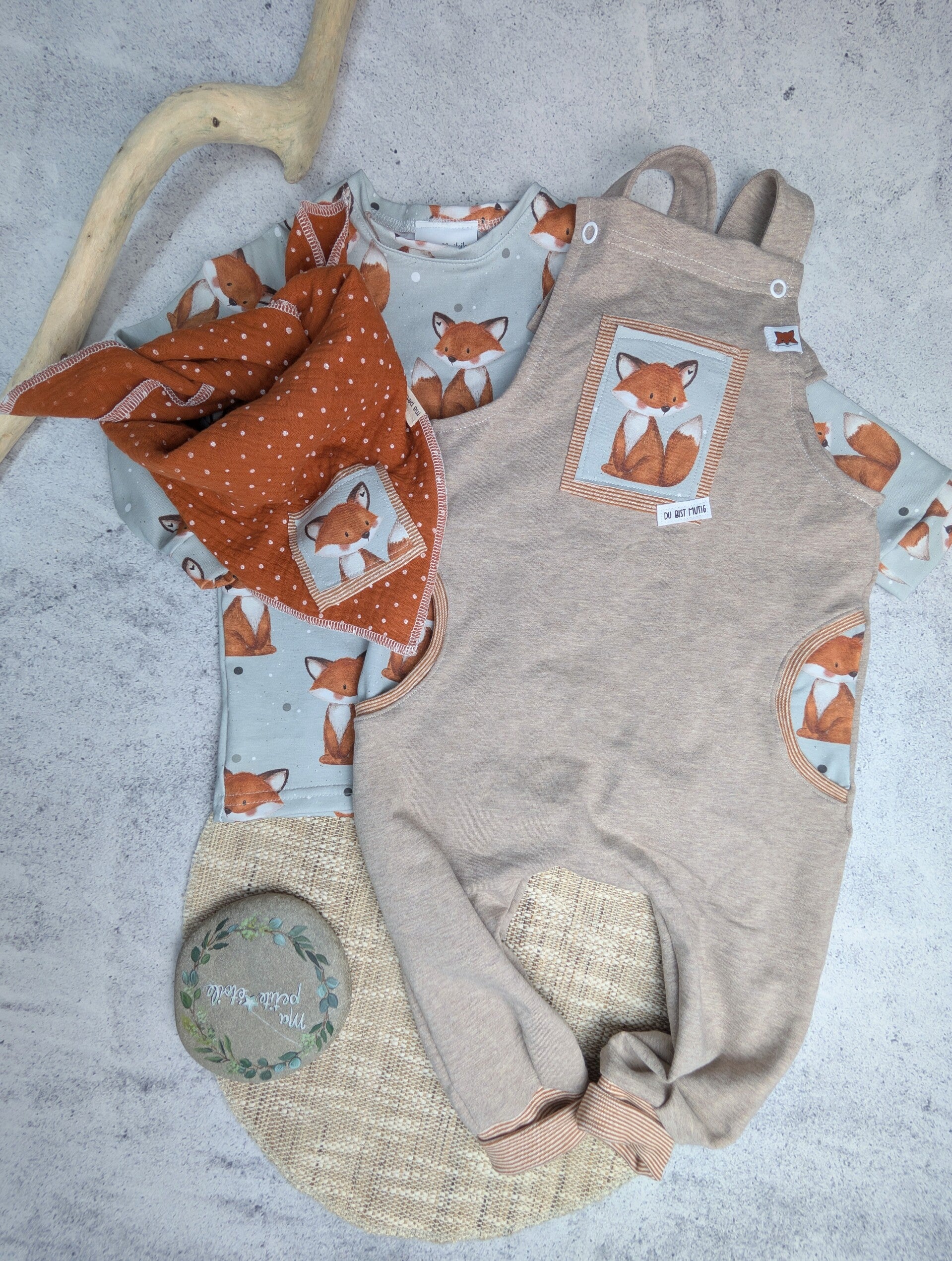 Set | Fuchs I Latzhose, Shirt und Nuscheli