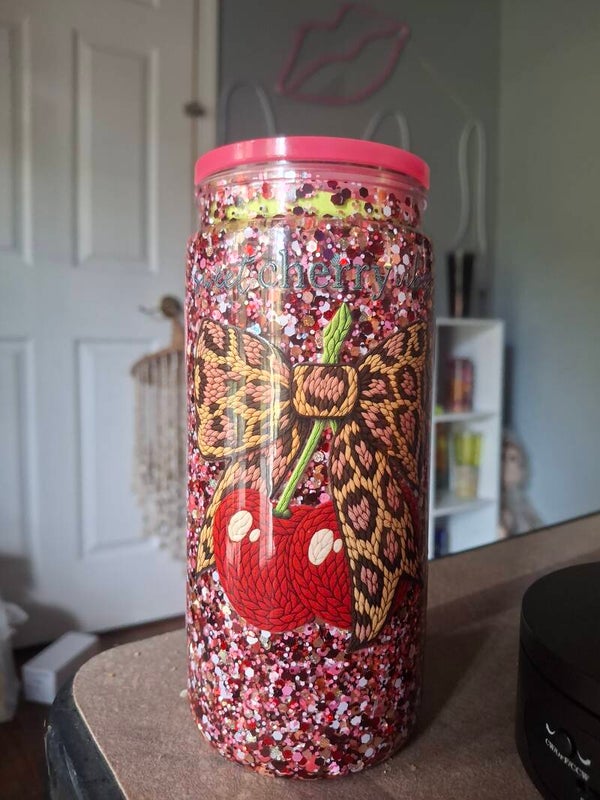 20 oz Cherry glitter cup
