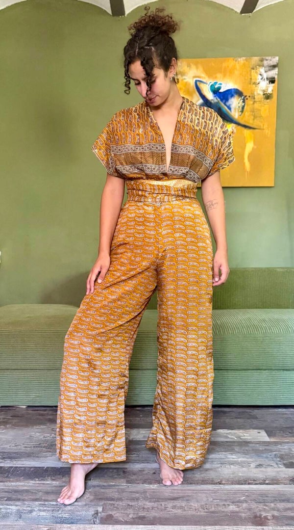TUTA LUNGA GIALLO ORO