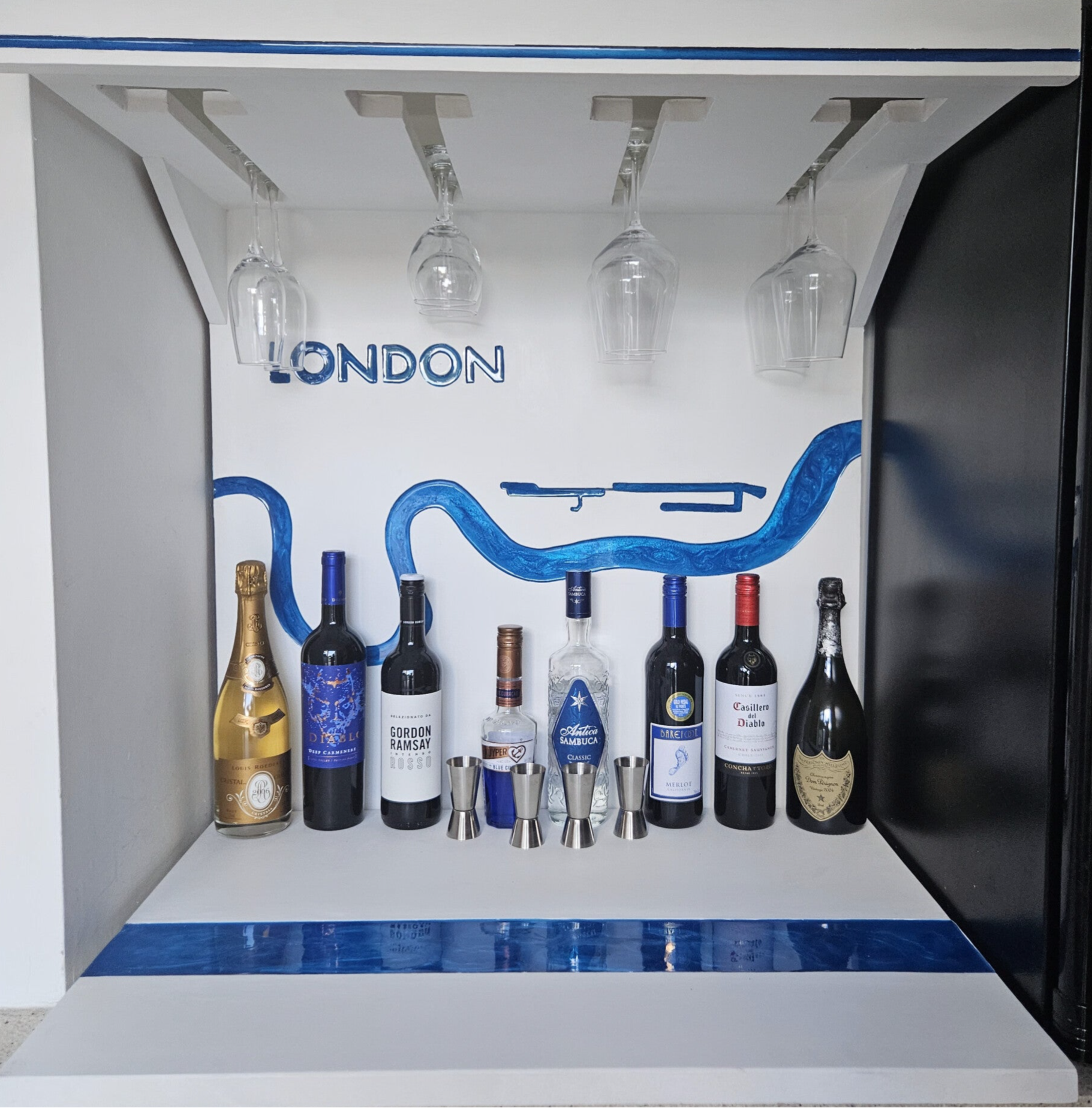 bespoke Epoxy DEsign