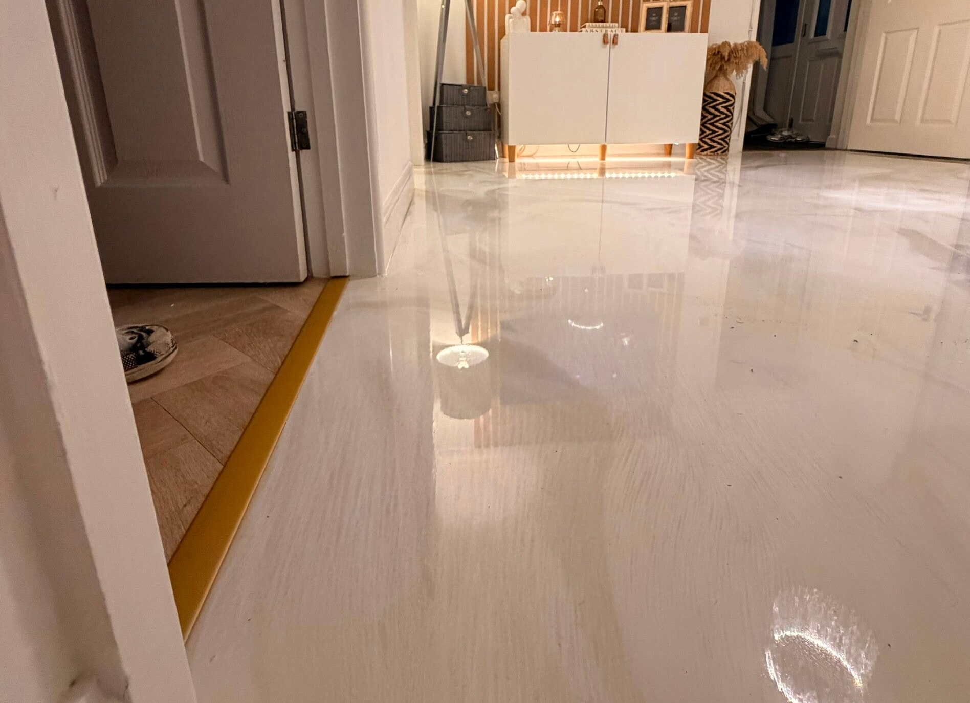 White-marble-flooring-hallway