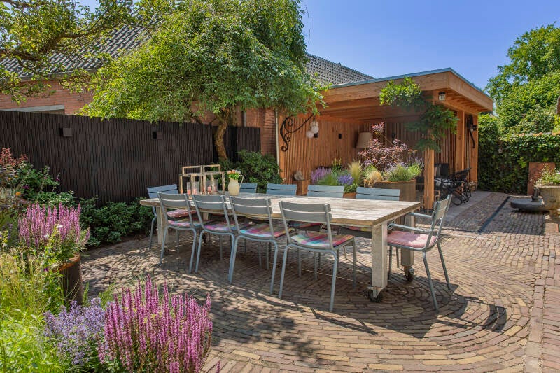 Vrijstaande overkapping