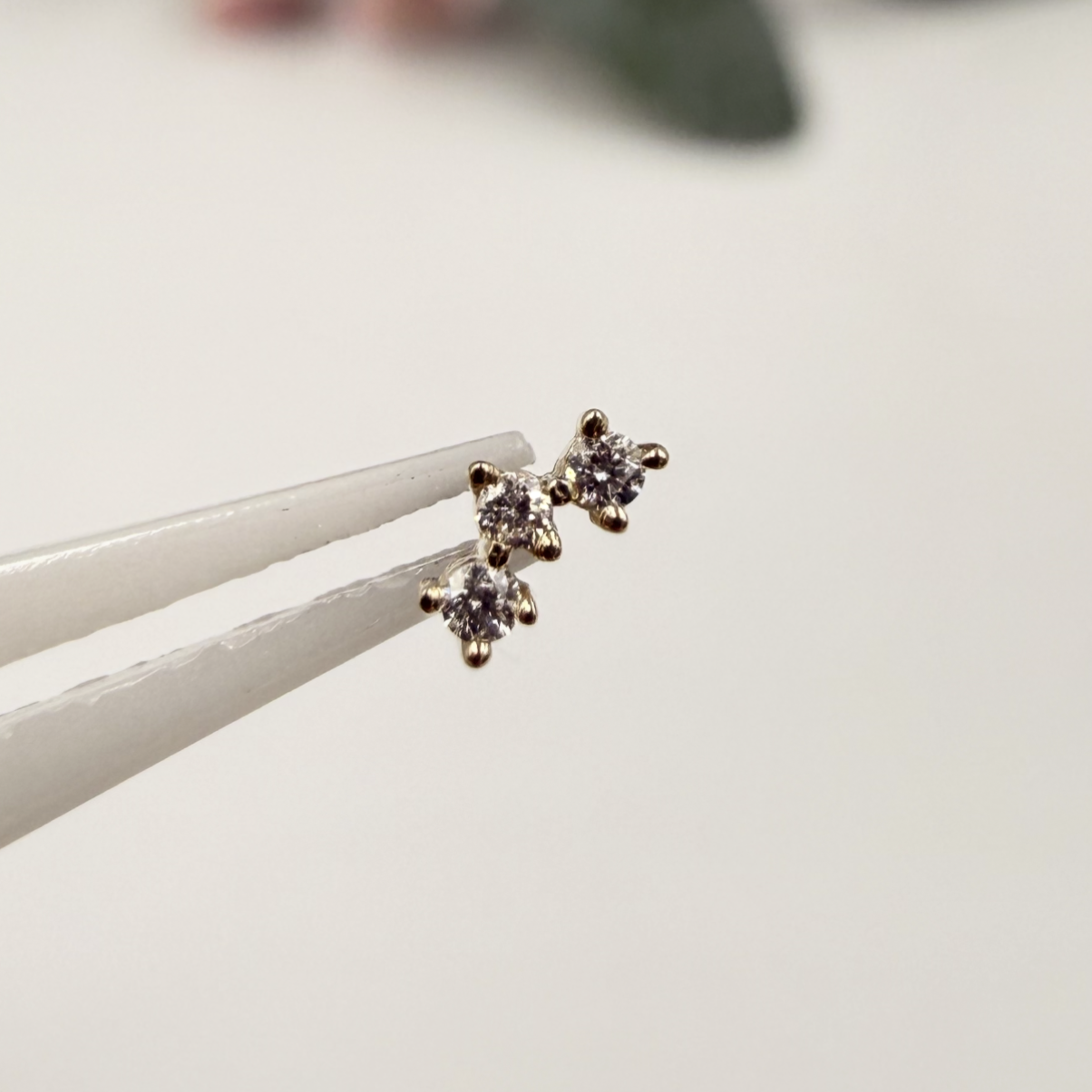 BVLA - 14KT Yellow Gold - Muse - 1mm White Diamonds