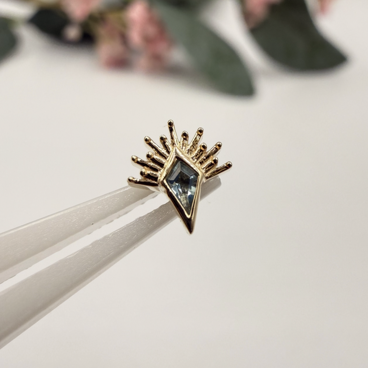 BVLA - 14KT Geel Goud - Knite Borderline - Blue Swiss Topaz